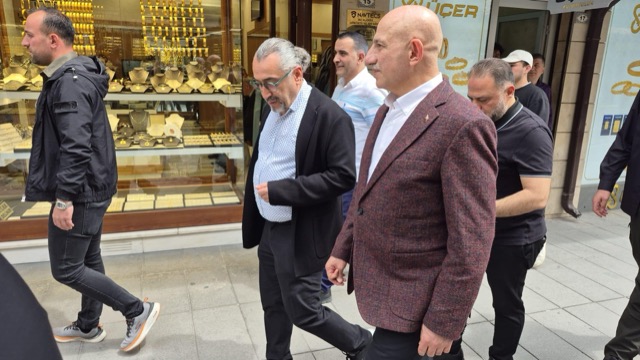 Emniyet Müdürümüz Sayın Maksut Yüksek ile Bedesten Esnaf Ziyareti 9