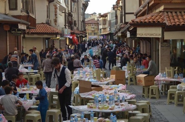 2016 İftar Yemeğimiz 9
