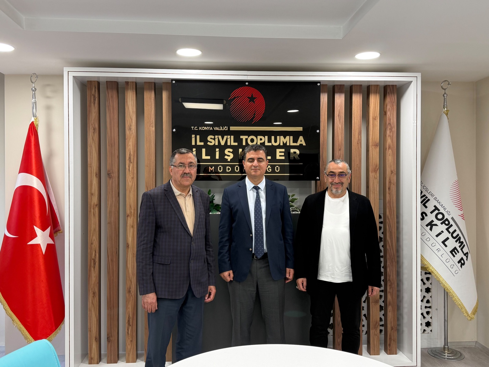 İl Sivil Toplumla İlişkiler Müdürü Özgür Karayazılı'ya ziyaret